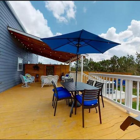 Blue Oasis In The Hill Country Hotell Kerrville Exteriör bild